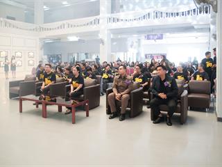 UPCC-690716B-0132.jpg