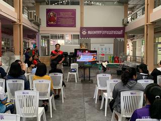 LINE_ALBUM_หนีไฟ69_260814_4.jpg