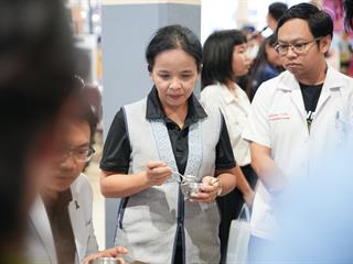 UPCC-690913A-0105.jpg